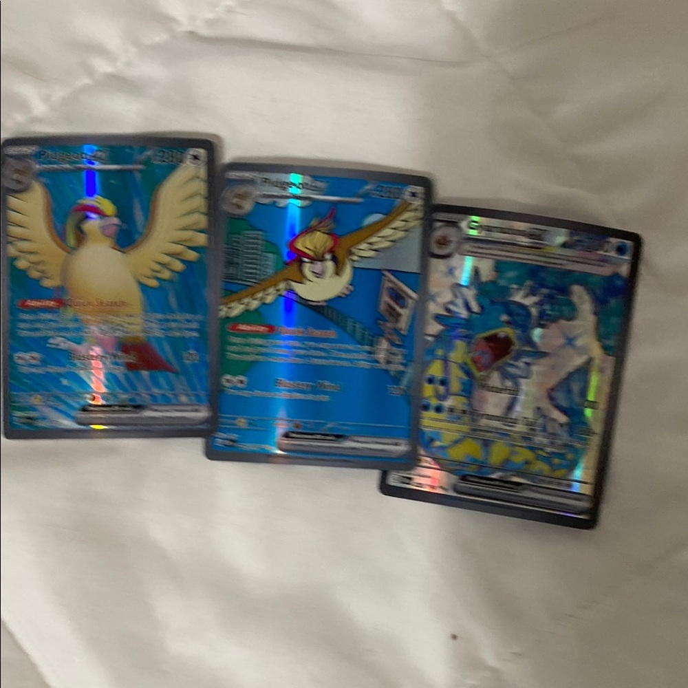 Pokemon Blue and Yellow Collectible Set